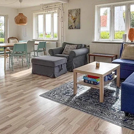 2 Bedroom Awesome In * Hobro