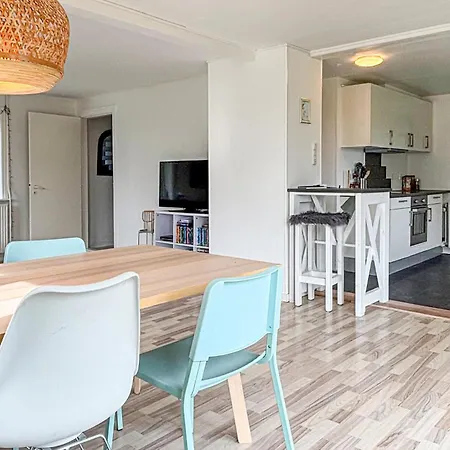 2 Bedroom Awesome In *